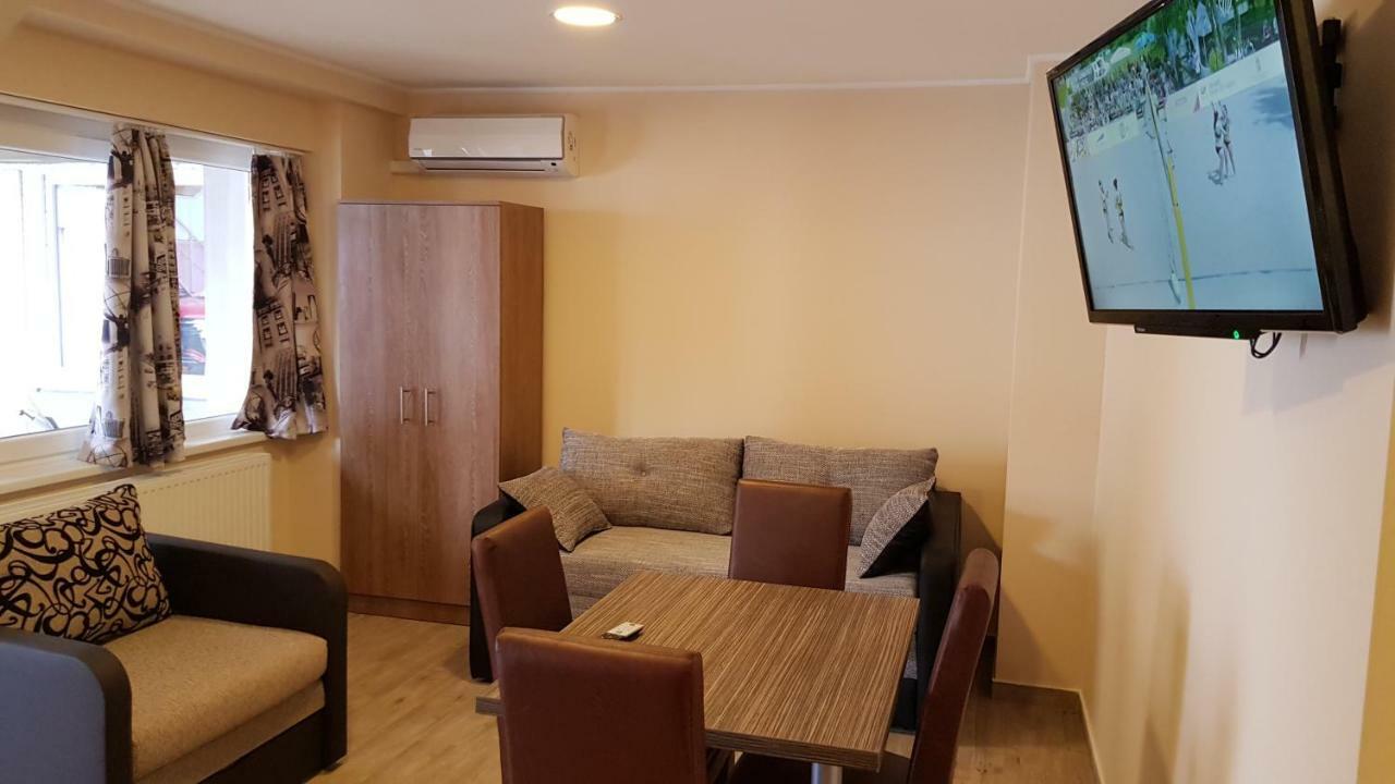 Bed & Breakfast Panzio 3*